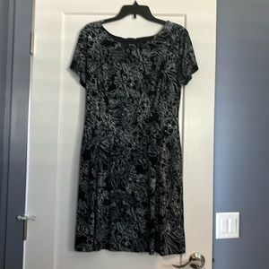 Cute dress with pockets